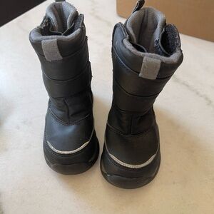 Lands’ End Toddler Snow Boots